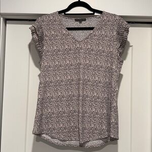 Adrianna papell patterned top size large